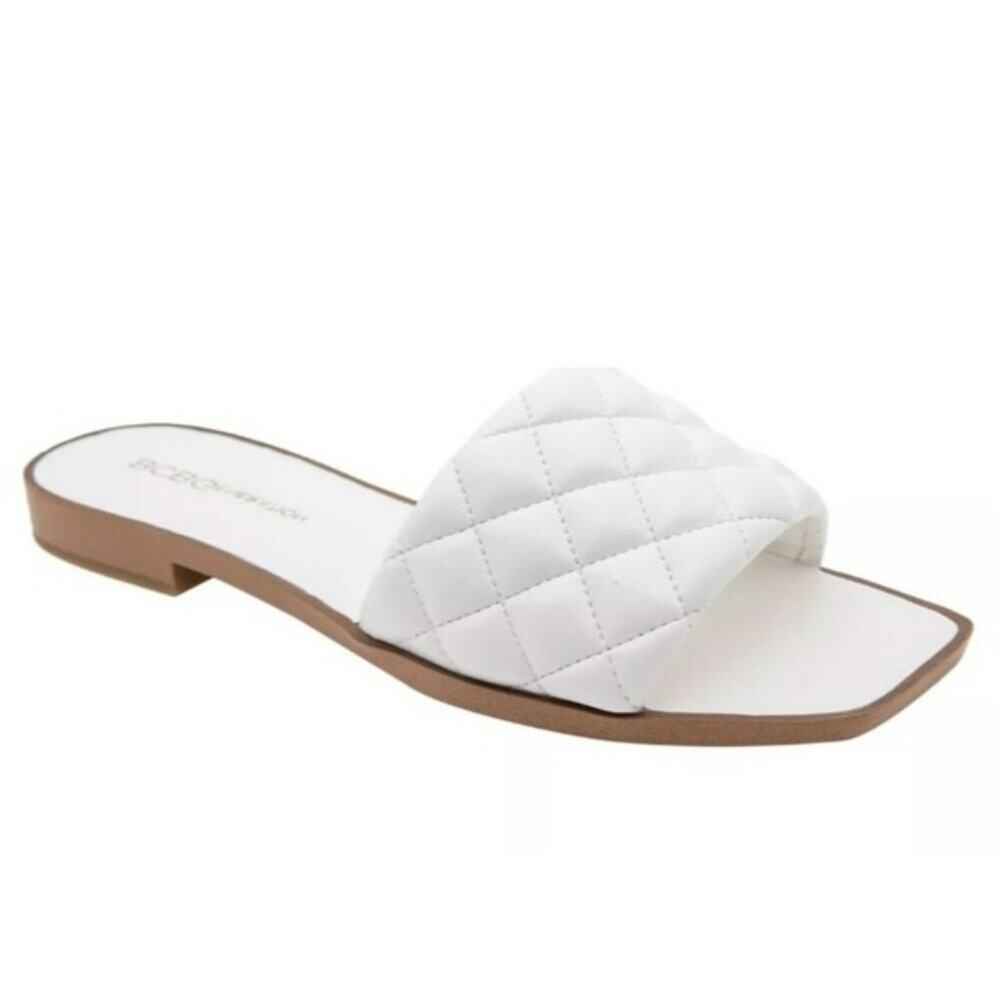 BCBGeneration Laila Quilted Slide Sandals White Size 8 Comfort Flat Minimalist